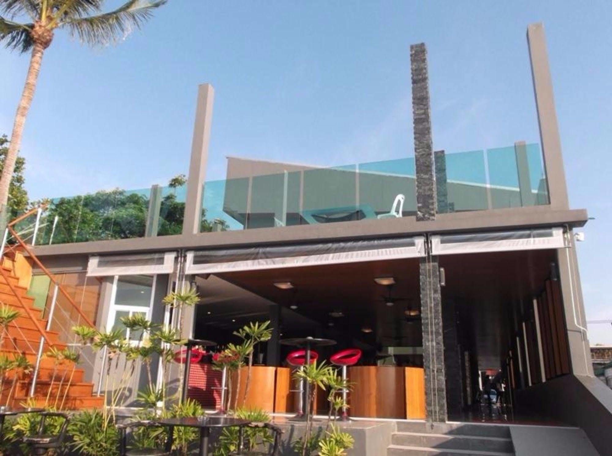 באנג ראק Marina Residence מראה חיצוני תמונה
